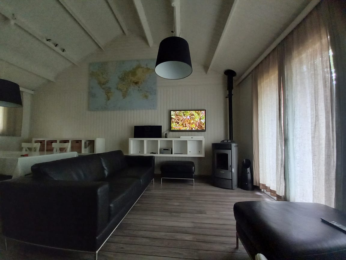 Top Airbnb: The 25th Hour 4 people pets allowed! in Somme Leuze