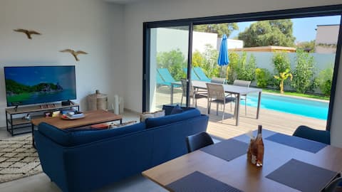 Annonce Airbnb populaire: Nice villa with private heated pool à Lecci