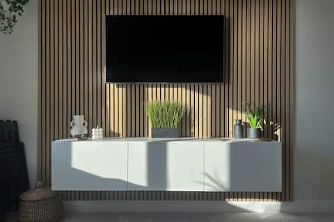 Modern Sea View Apartment - 350 Yards from Beach