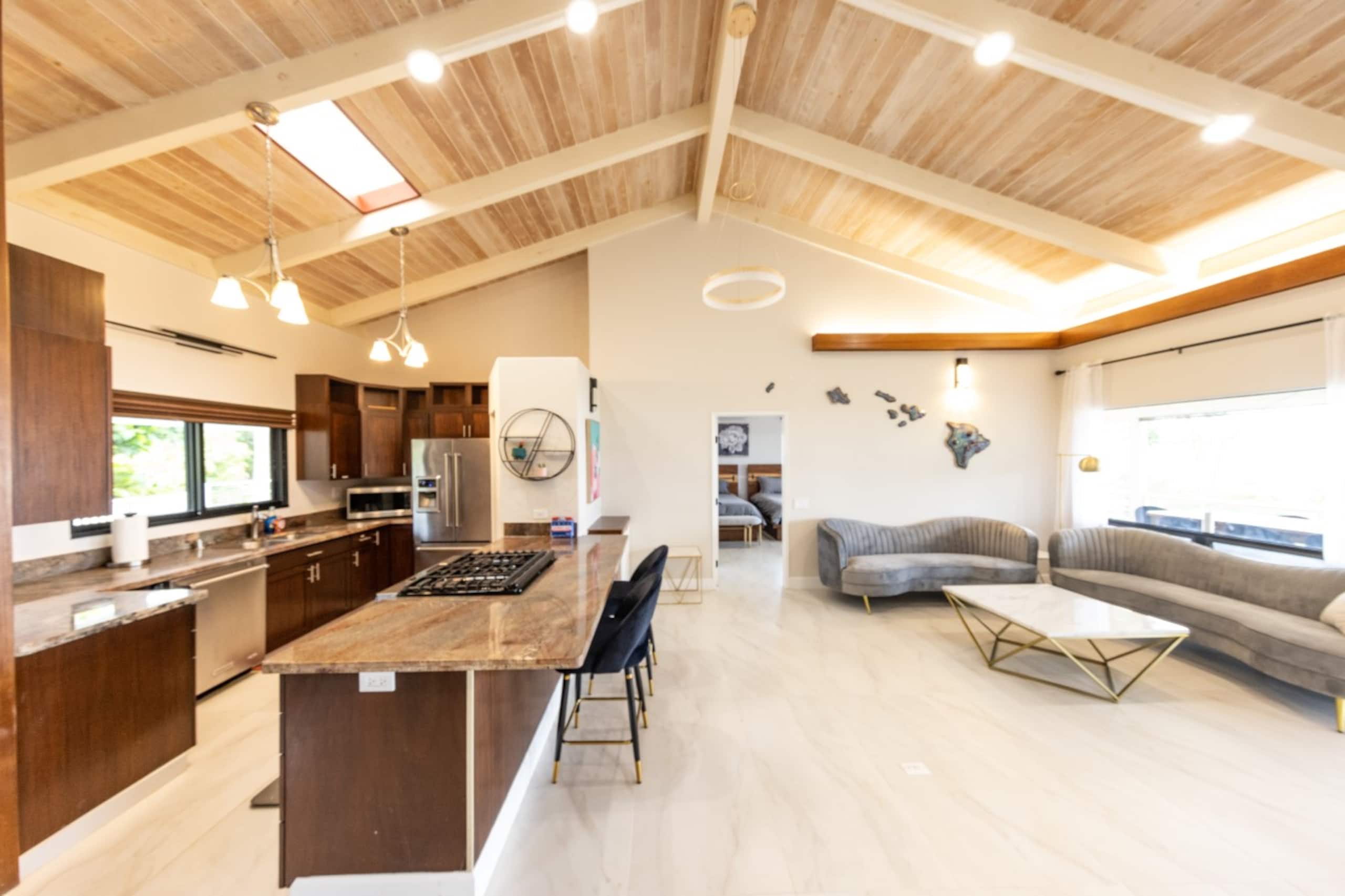Home in Kailua-Kona · ★4.92 · 3 bedrooms · 4 beds · 2 private baths - Image 8