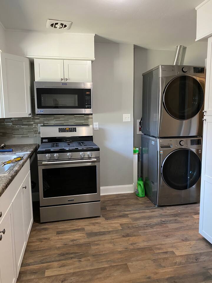 Top 18 Airbnb Vacation Rentals In DeKalb, Illinois Updated 2024 Trip101