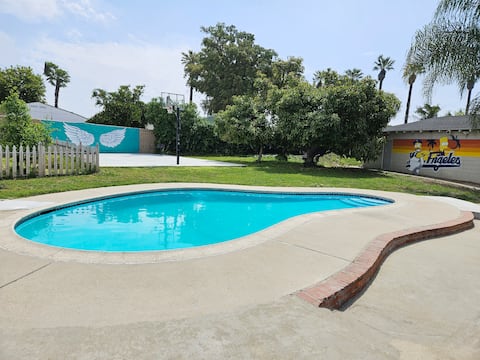 Full House with Pool ＆ Basketball Court in LA