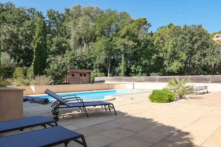Villa 4 Chambres, Piscine, Clim Provence - Bollène