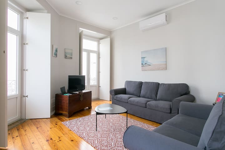 NEW! Lisbon Comfy Apartment IV