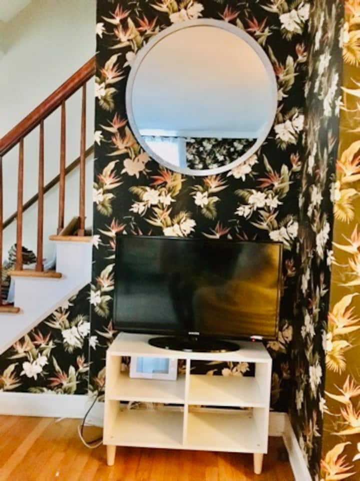 Private House, Walk To Beach, Train, Town, Theatre - Bridgeport, CT