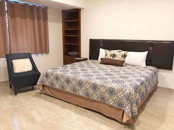 Private Room 7, in Casa Los Abuelos Houses for Rent in Oaxaca de