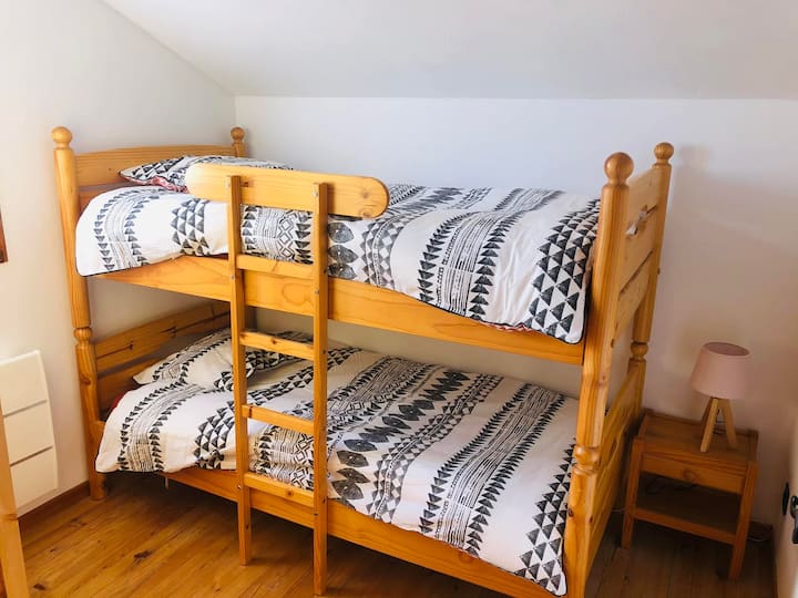 საძინებელი 1