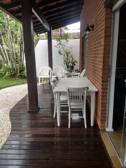 Charming house two blocks from the beach