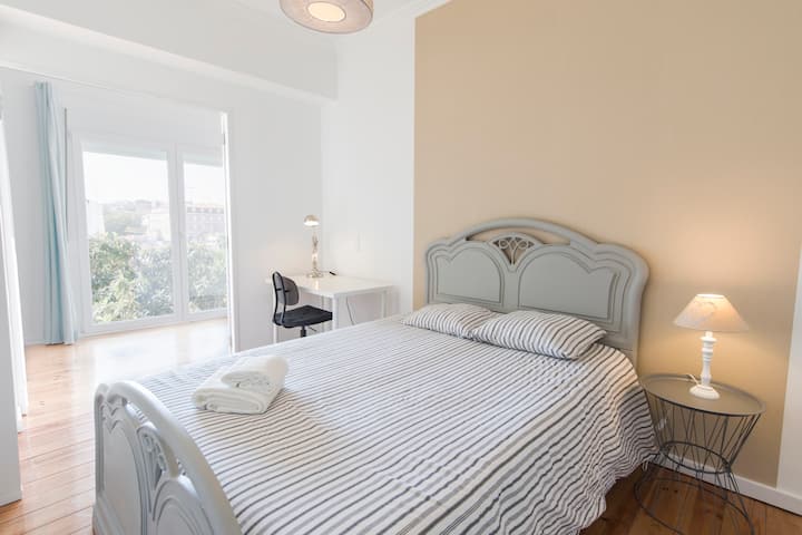 Cozy Bedroom | Graça, City Center - Lisbon