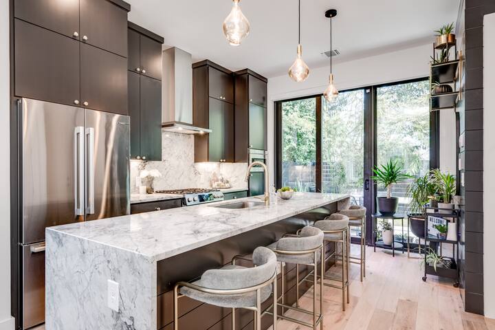 Luxurious Zilker Retreat