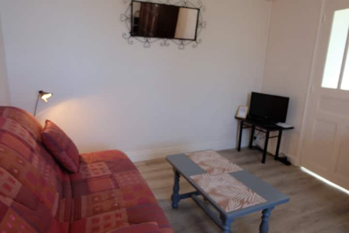 Appartement Avec Jardin, Classé 3* Près D'aurillac - Cantal