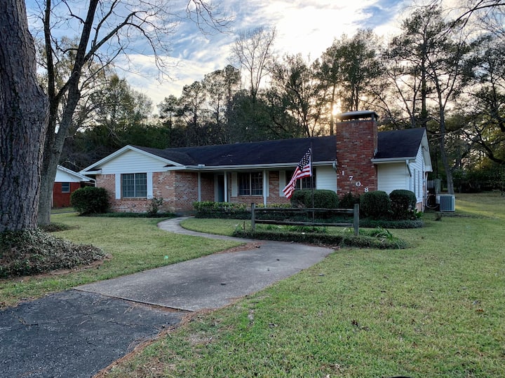 Lufkin Vacation Rentals & Homes Texas, United States Airbnb