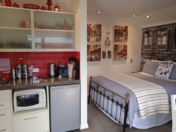 Apt Le Petit. Ideal for a quiet getaway.