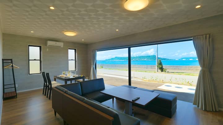 Ocean View/ Rooftop BBQ/ 12 PeopleOK