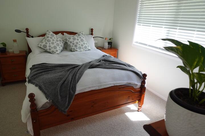 The "Garden" bedroom