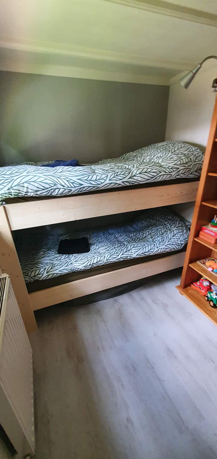 საძინებელი 3