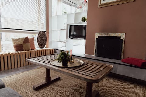 Top Airbnb: Cosy bungalow with private garden. in Noordwijkerhout Buitengebied