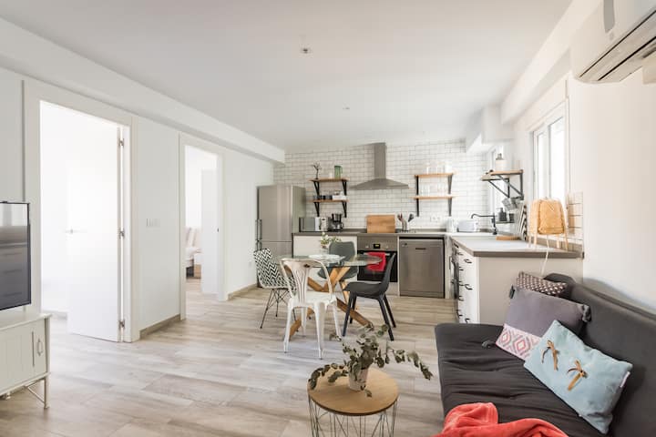 5p Casa En El Jardín De Ayora, Wifi Gratis Y Ac - Valencia