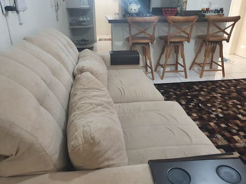 Apt Luxury with Air/ Wi fi / Unimed/ 3min  downtown.