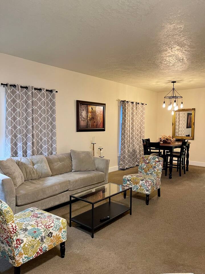 Comfy, Cozy and Convenient home in Canby Houses for Rent in Canby