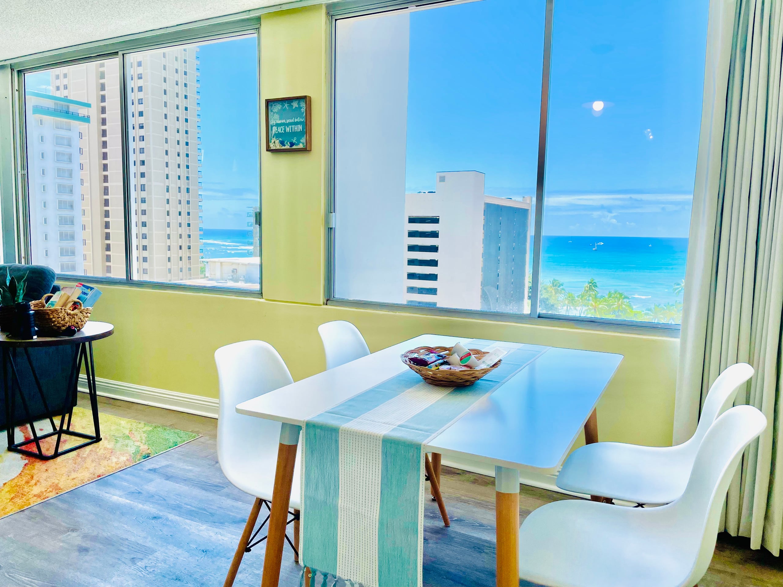 Condo in Honolulu · ★4.75 · 1 bedroom · 2 beds · 1 private bath - Image 1