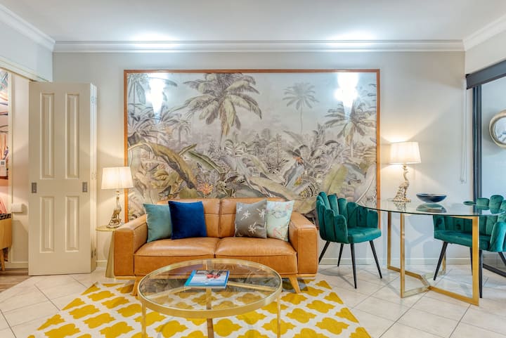 Main Street, Spa Apartment - Port Douglas
