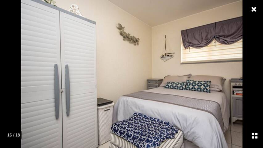 Lovely two bedroom apartment in Strand-Cape Town gallery image 4