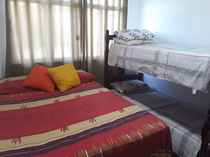 غرفة النوم 1