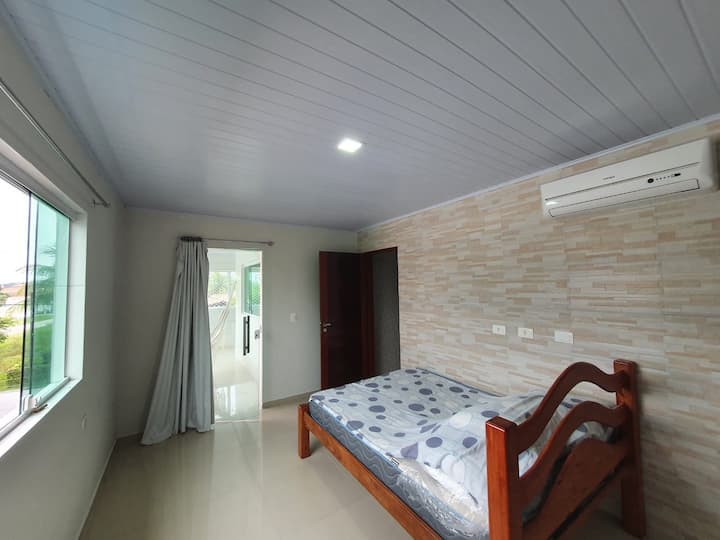 Suite 1 (1. sal) - med skab