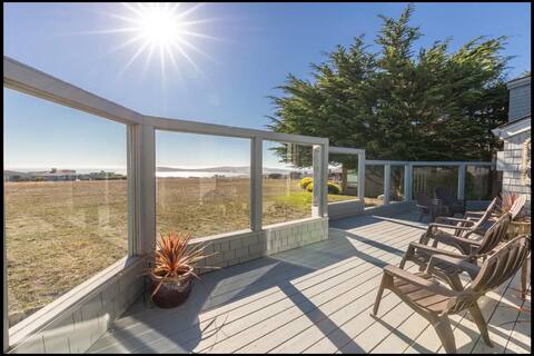 Once Upon A Tide - Gorgeous Bay Views