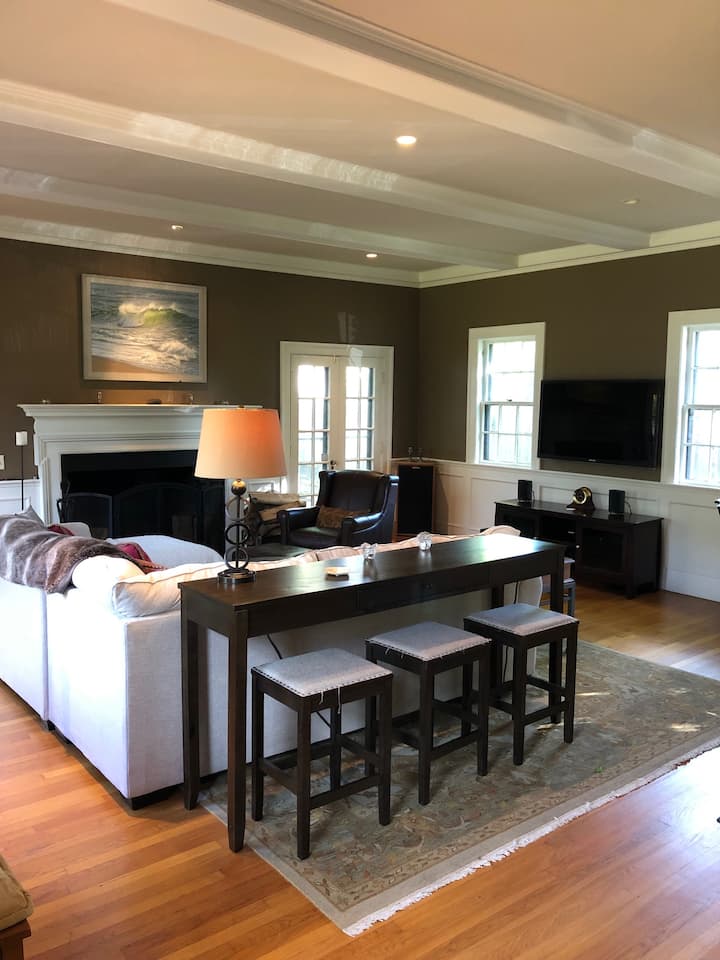 Large Family Home In Great Location - Salem, MA