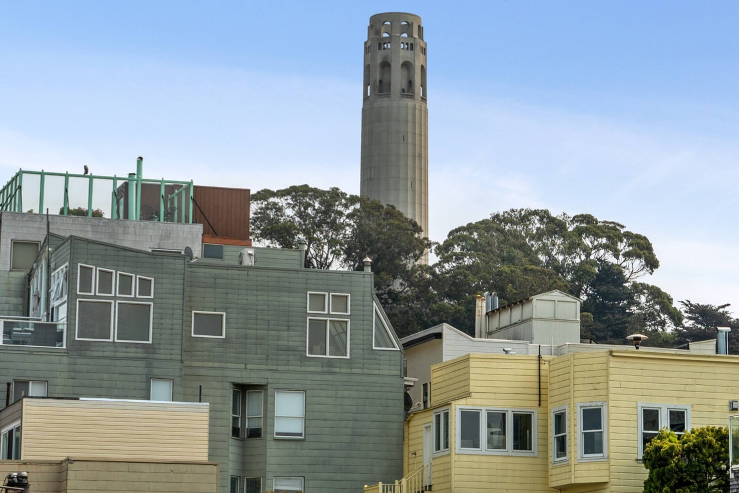 Home in San Francisco · ★4.95 · 2 bedrooms · 2 beds · 3.5 baths - Image 78