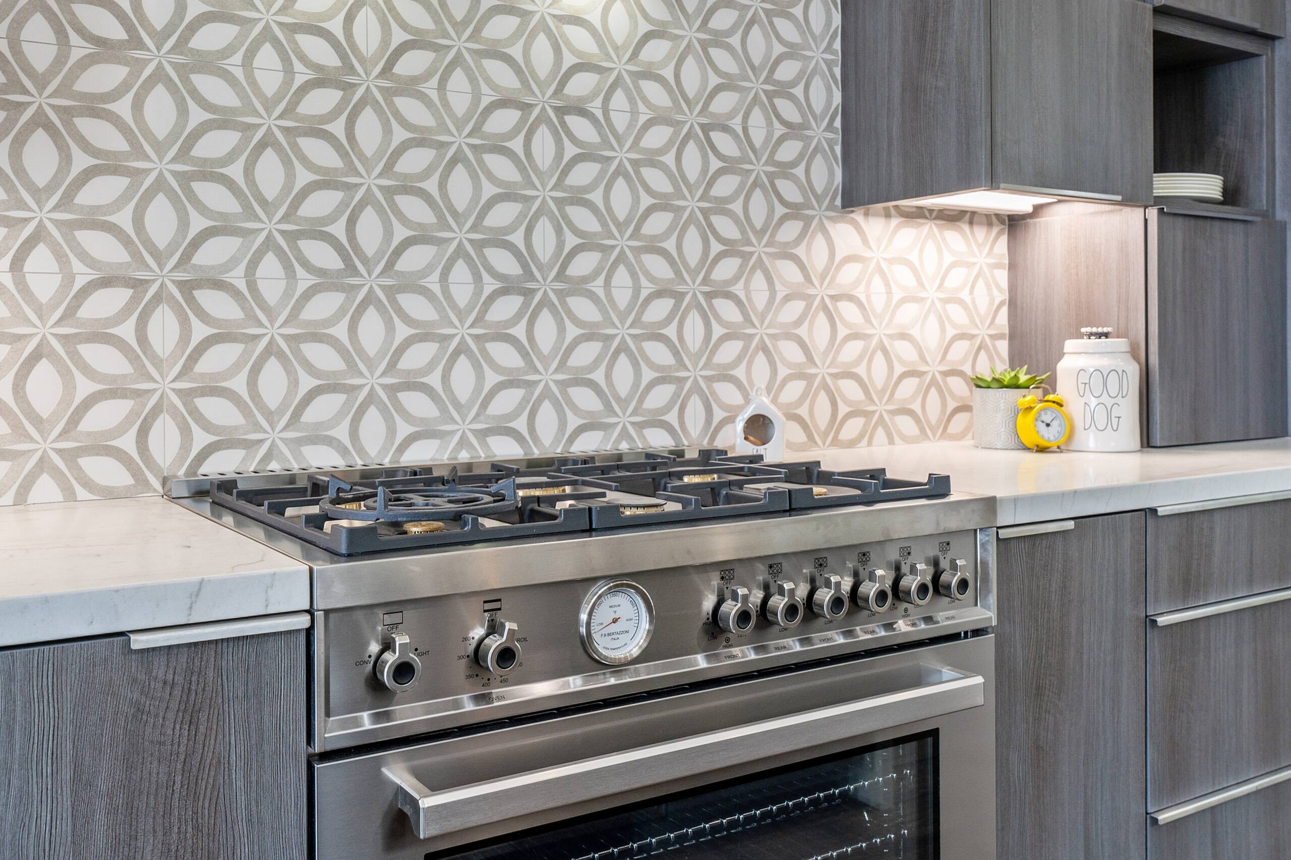Home in San Francisco · ★4.95 · 2 bedrooms · 2 beds · 3.5 baths - Image 20