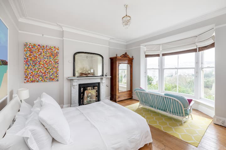 Bedroom 1 (king) with great views over Ilfracombe and then out to sea. We love the sunrises from this room.