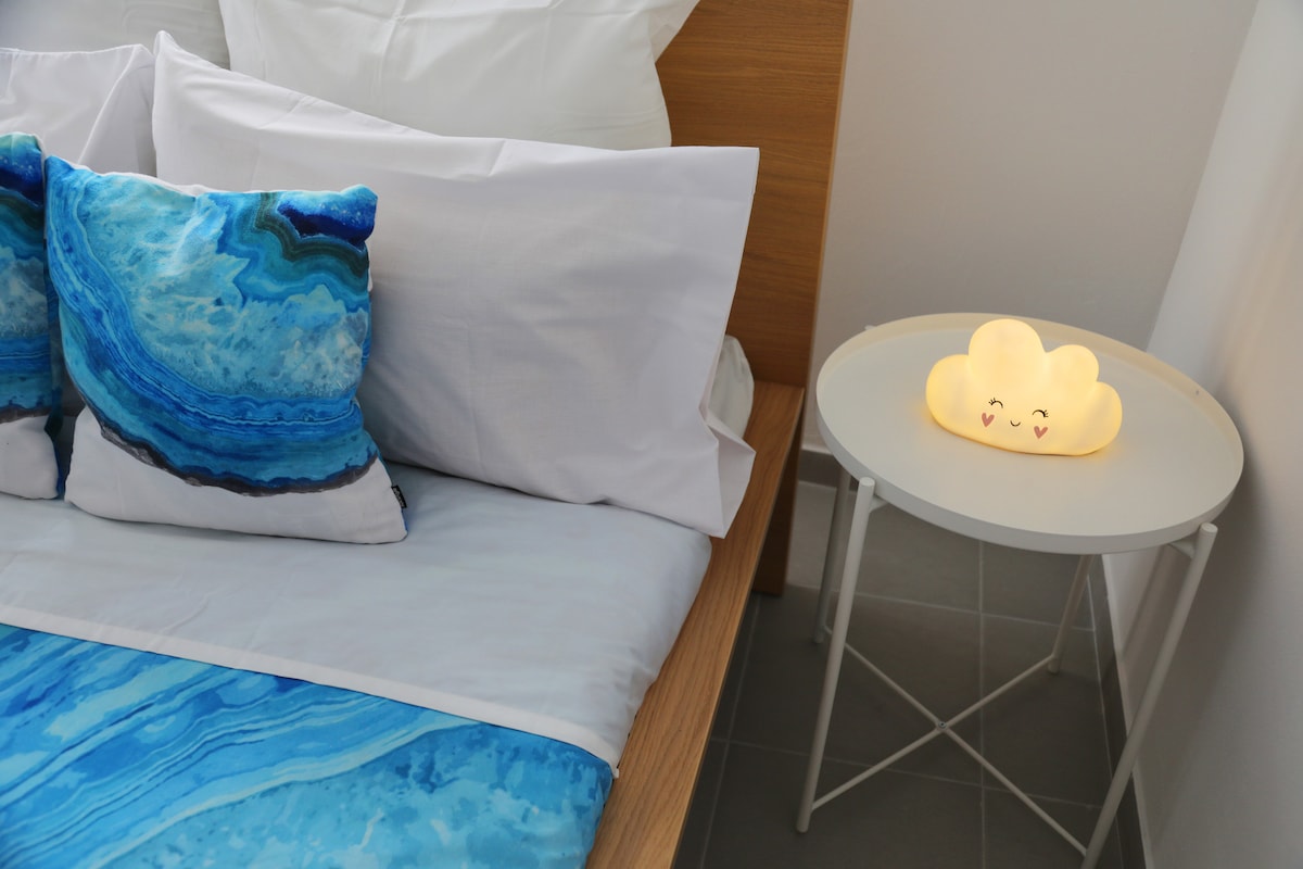 Spavaća soba
Spavaća soba.