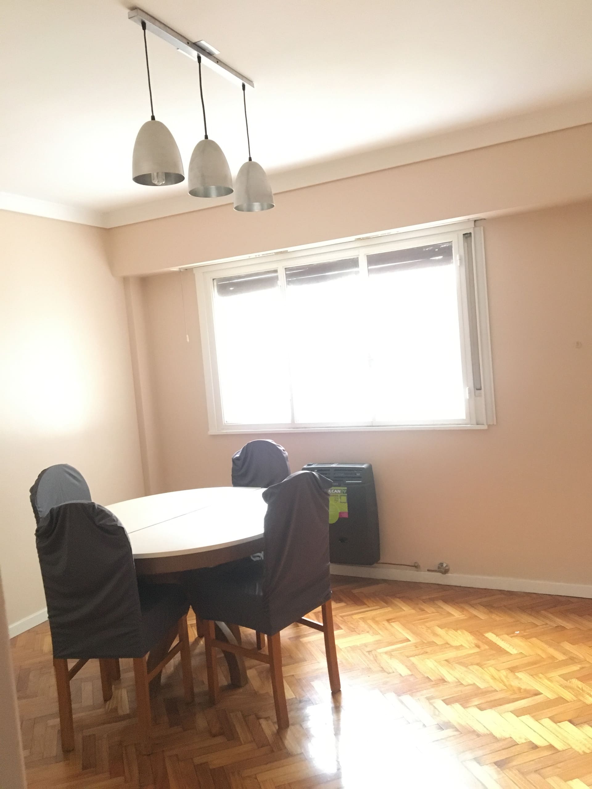 Two-bedroom apartment in Almagro