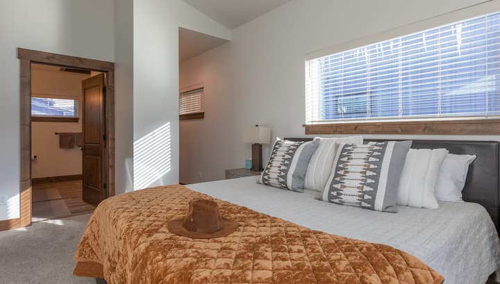 Dhomë gjumi Master krevat dopio "king"