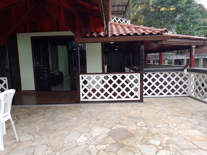 Recanto 1. House 10 min. from beach