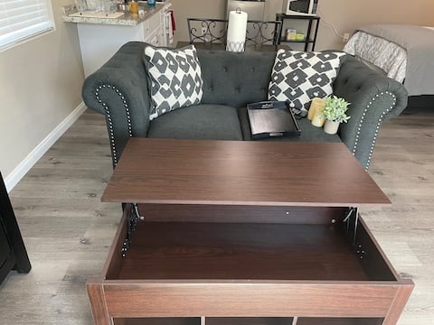 Popular Airbnb listing: Cozy Private Studio in West Covina
