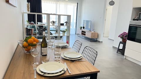 2 Bedroom unit with a sea view in Aphrodite Resort