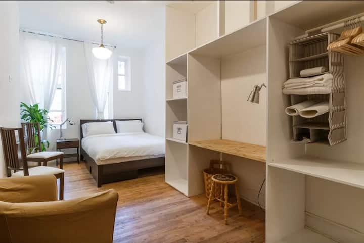 187 Chrystie | Studio - Apt 4 - Brooklyn, NY