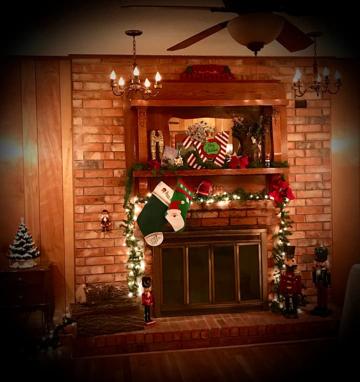 Daisy Place ... Roomy With  Amazing Outdoor Space - Wichita Falls