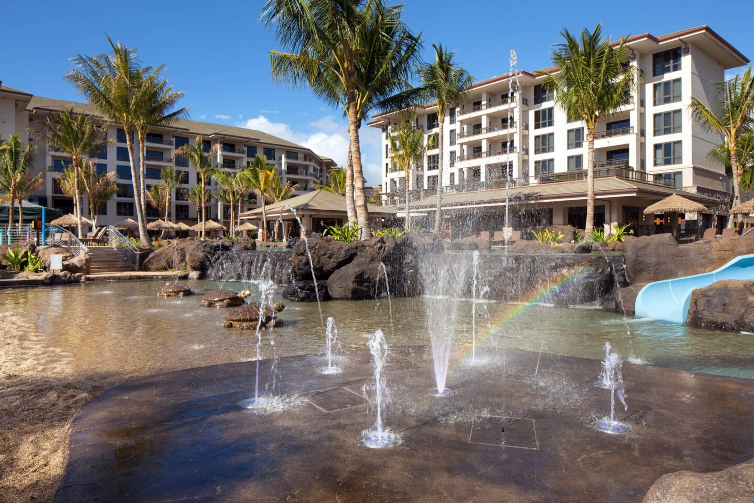 Resort in Lahaina · ★5.0 · 2 bedrooms · 3 beds · 2 private baths - Image 21