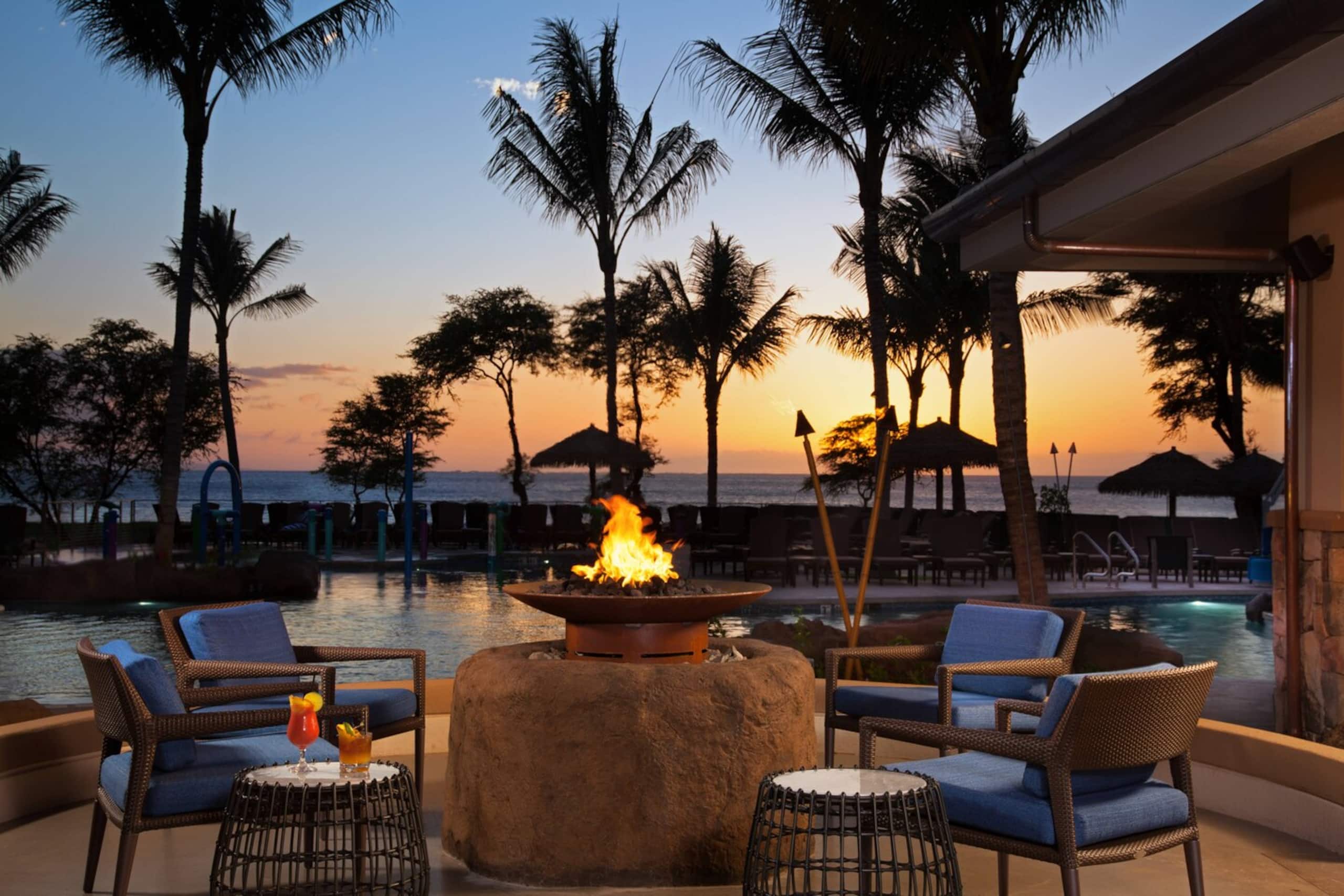 Resort in Lahaina · ★5.0 · 2 bedrooms · 3 beds · 2 private baths - Image 13