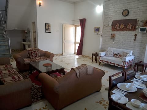 Desert Sun Homestay- A home away from home.