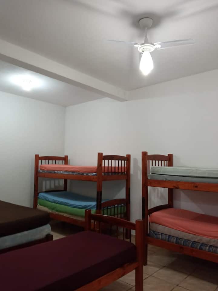 Dhomë gjumi 2