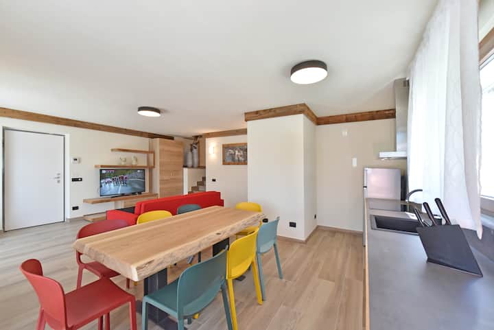 Appartamento Su Due Livelli - Dame De Challand - Champoluc