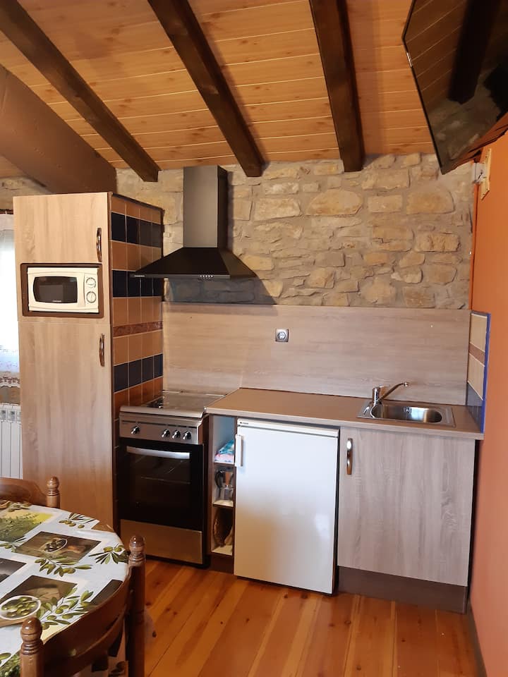 Casa Rural Ideal Para Parejas O Pequeñas Familias - Campo