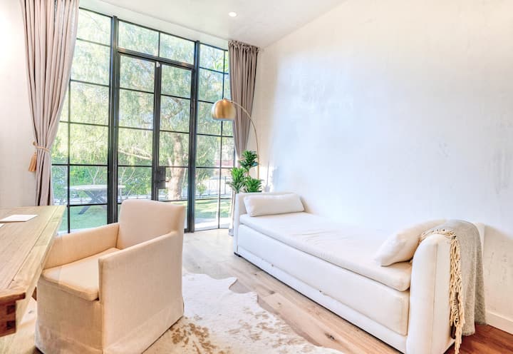 ห้องนอนที่ 4/สำนักงาน