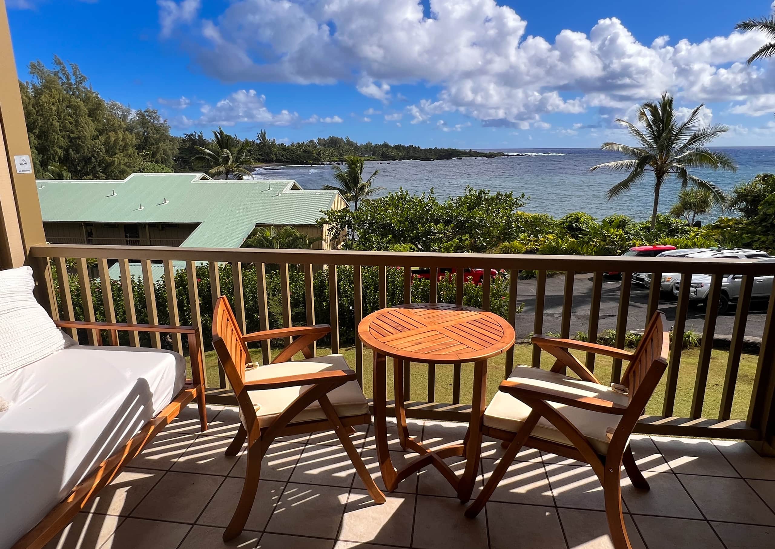 Condo in Hana · ★4.72 · 1 bedroom · 1 bed · 1 bath - Photo 20